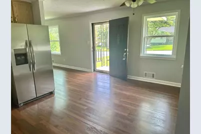 115 1st Avenue, Griffin, GA 30223 - Photo 9