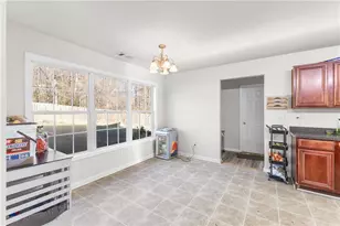 3686 Campbell Creek Cir, Snellville, GA 30039 - Photo 13