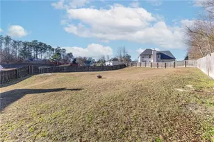 3686 Campbell Creek Cir, Snellville, GA 30039 - Photo 33