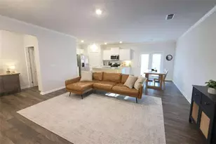 3190 Greyton Dr, Buford, GA 30519 - Photo 3