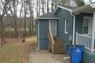 1023 Hightower Rd NW, Atlanta, GA 30318 - Photo 3