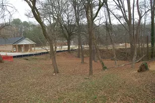 1023 Hightower Rd NW, Atlanta, GA 30318 - Photo 5