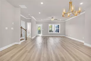 423 Lincoln St, Woodstock, GA 30188 - Photo 9