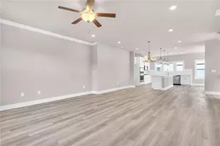 423 Lincoln St, Woodstock, GA 30188 - Photo 11