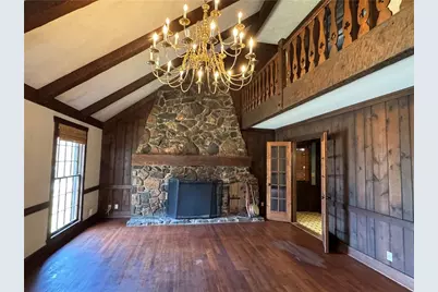 933 Viking Drive, Stone Mountain, GA 30083 - Photo 15