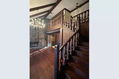 933 Viking Drive, Stone Mountain, GA 30083 - Photo 19