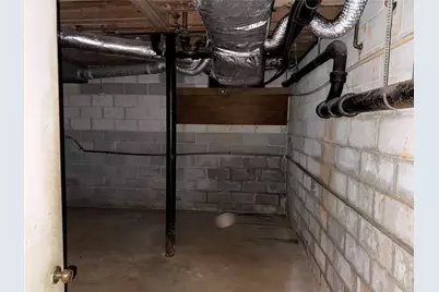 933 Viking Drive, Stone Mountain, GA 30083 - Photo 65