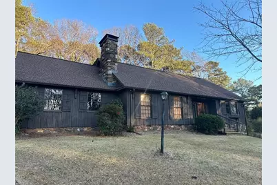 933 Viking Drive, Stone Mountain, GA 30083 - Photo 5