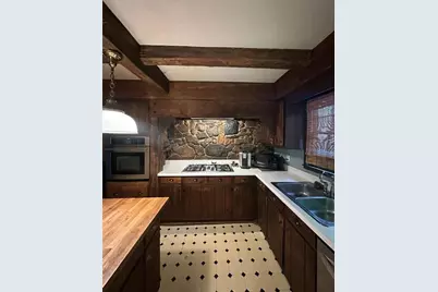 933 Viking Drive, Stone Mountain, GA 30083 - Photo 35