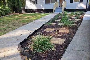 369 Autumn Ln SW, Atlanta, GA 30310 - Photo 1