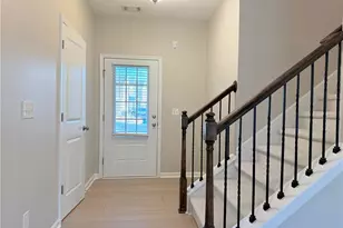 82 Charcoal Ives Dr, Lawrenceville, GA 30045 - Photo 3