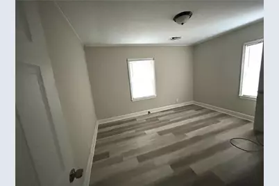 540 Hamilton E Holmes Drive NW, Atlanta, GA 30318 - Photo 15