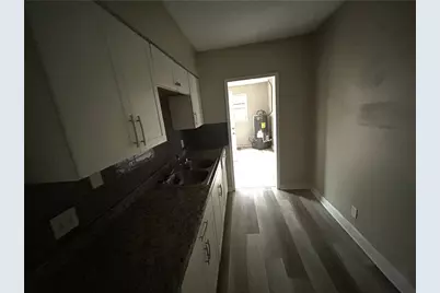 540 Hamilton E Holmes Drive NW, Atlanta, GA 30318 - Photo 5