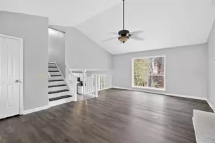 5205 Maltdie Ct, Sugar Hill, GA 30518 - Photo 5