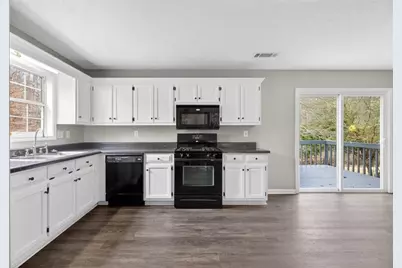 5205 Maltdie Court, Sugar Hill, GA 30518 - Photo 13