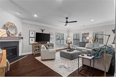 1308 Dupont Commons Circle NW, Atlanta, GA 30318 - Photo 15