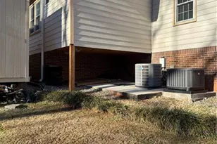 3340 Newburn St SW, Lilburn, GA 30047 - Photo 57