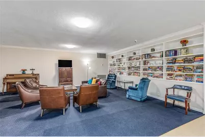 2965 Pharr Court South NW #511, Atlanta, GA 30305 - Photo 17