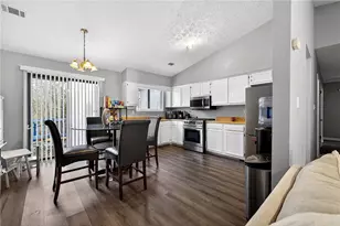 235 Montego Cir, Riverdale, GA 30274 - Photo 9