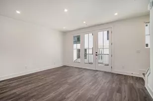 1829 Gotham Ln, Atlanta, GA 30324 - Photo 3