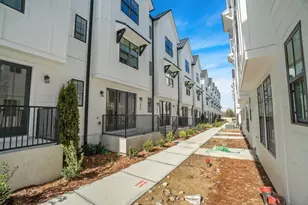 1829 Gotham Ln, Atlanta, GA 30324 - Photo 23