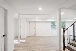 2533 Kelly Lake Rd, Decatur, GA 30032 - Photo 11