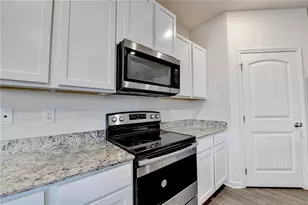 393 Walnut Grv Wy, Pendergrass, GA 30567 - Photo 11