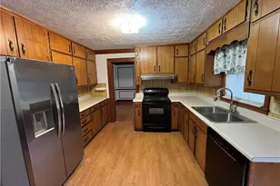 1176 Spring Mill Dr SW, Lilburn, GA 30047 - Photo 15