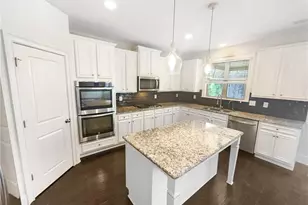 198 Hickory Pointe Dr, Acworth, GA 30101 - Photo 7