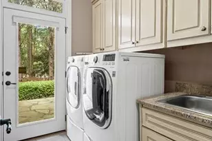 2120 Blackheath Trce, Alpharetta, GA 30005 - Photo 19