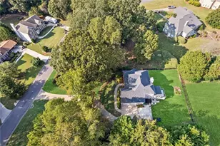 254 Lingefelt Ln, Canton, GA 30115 - Photo 3