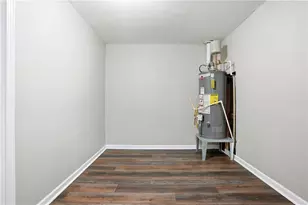 1045 Forest Path, Stone Mountain, GA 30088 - Photo 23