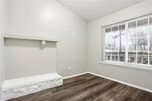 1045 Forest Path, Stone Mountain, GA 30088 - Photo 5