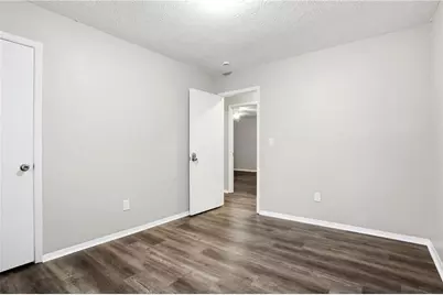 1045 Forest Path, Stone Mountain, GA 30088 - Photo 19