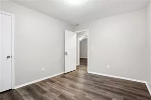 1045 Forest Path, Stone Mountain, GA 30088 - Photo 19