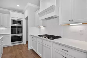 5583 Spring St, Flowery Branch, GA 30542 - Photo 13