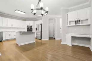 3425 Kingsland Cir, Berkeley Lake, GA 30096 - Photo 11