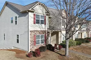 2464 Mildon Hall Ln, Lawrenceville, GA 30043 - Photo 3