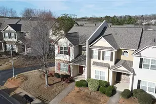 2464 Mildon Hall Ln, Lawrenceville, GA 30043 - Photo 5