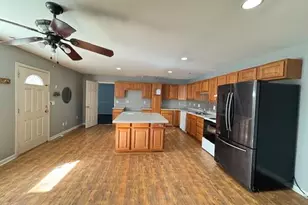 3954 Manhattan Dr NE, Kennesaw, GA 30144 - Photo 13