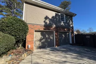 3954 Manhattan Dr NE, Kennesaw, GA 30144 - Photo 3