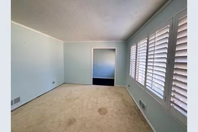 3954 Manhattan Drive NE, Kennesaw, GA 30144 - Photo 7