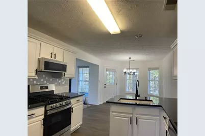 3920 Knots Pass Road, Snellville, GA 30039 - Photo 5