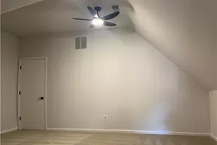 3920 Knots Pass Rd, Snellville, GA 30039 - Photo 11