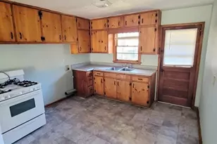 231 Stone Mountain St, Lawrenceville, GA 30046 - Photo 3