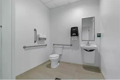 131 Parkwood Circle, Carrollton, GA 30117 - Photo 17