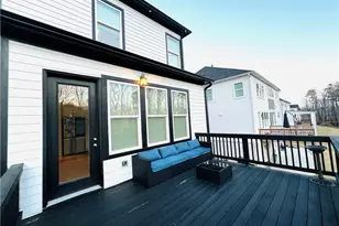 6570 Pond Vw Dr, Cumming, GA 30028 - Photo 17