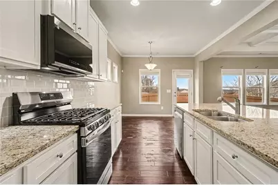 4475 Clubside Drive, Gainesville, GA 30504 - Photo 9