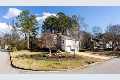 2651 Deer Isle Cove SW, Lawrenceville, GA 30044 - Photo 3