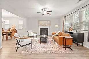 4437 Waxwing St, Hoschton, GA 30548 - Photo 9